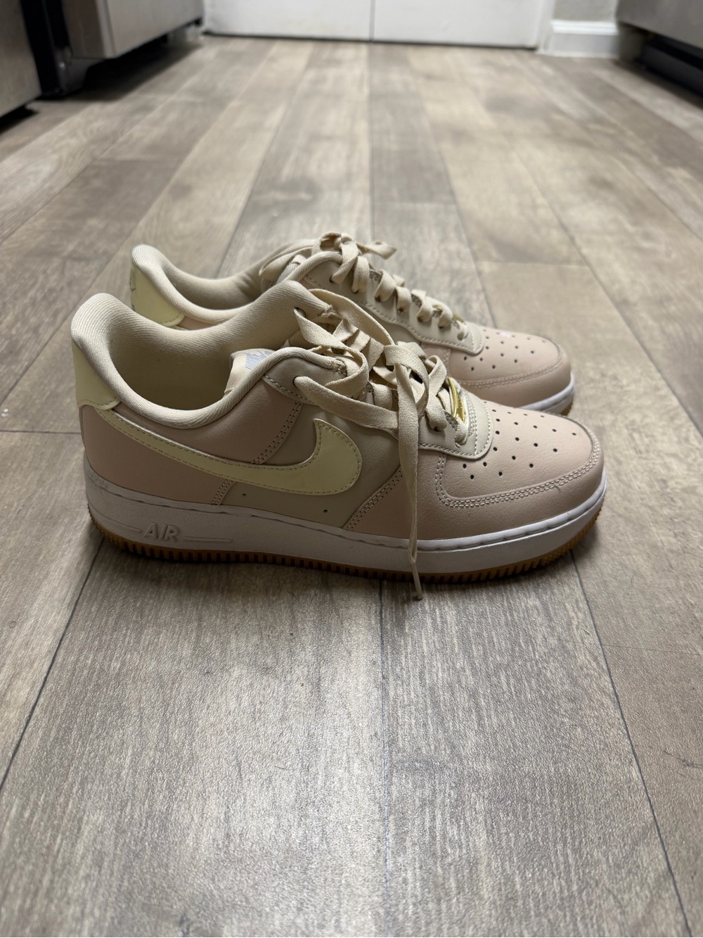 Nike Women’s Air Force 1